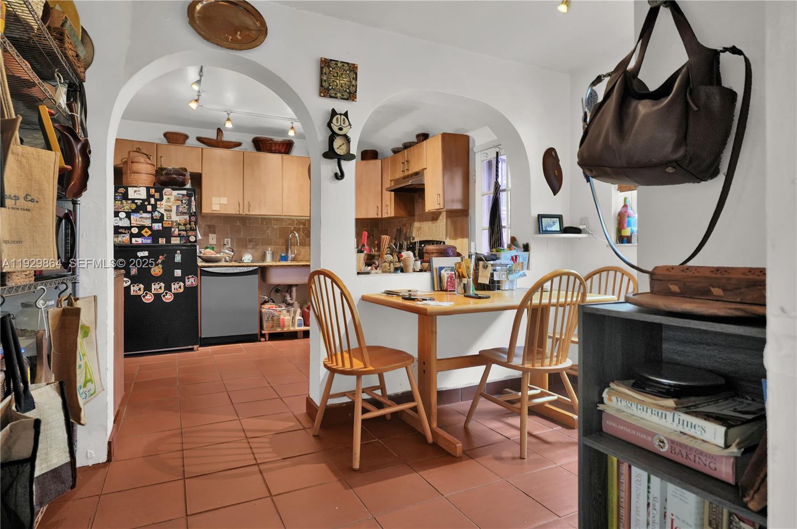 512 SW 21st Ave Miami, FL 33135