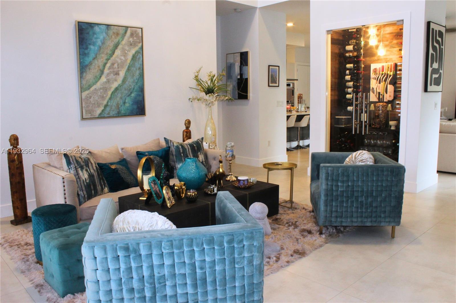 10109 NW 76th Ter Doral, FL 33178