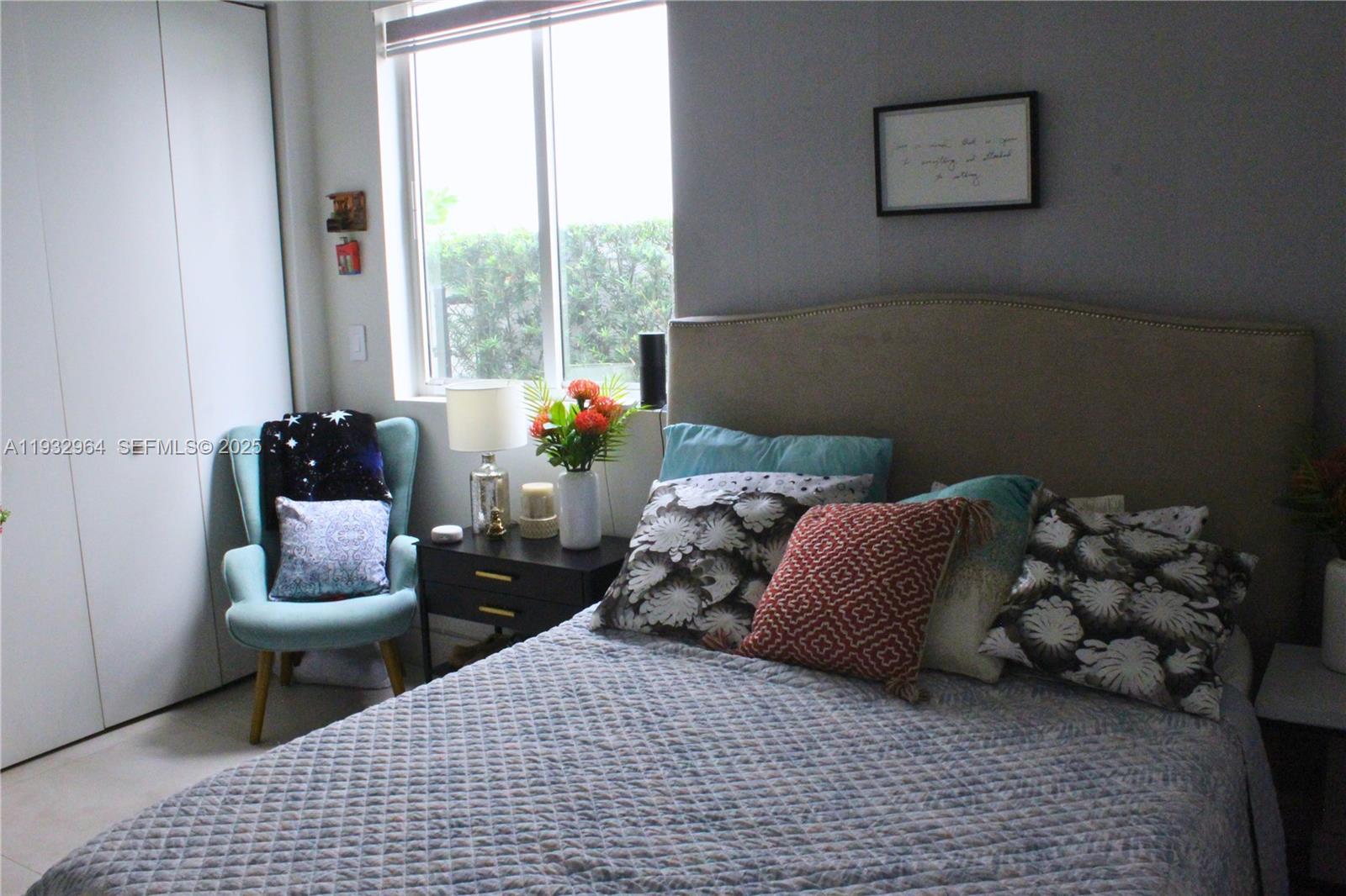 10109 NW 76th Ter Doral, FL 33178