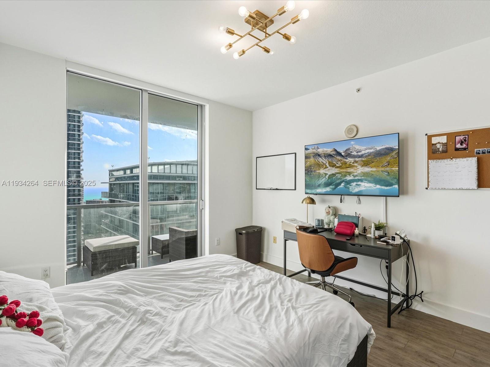 image Axis on Brickell North15