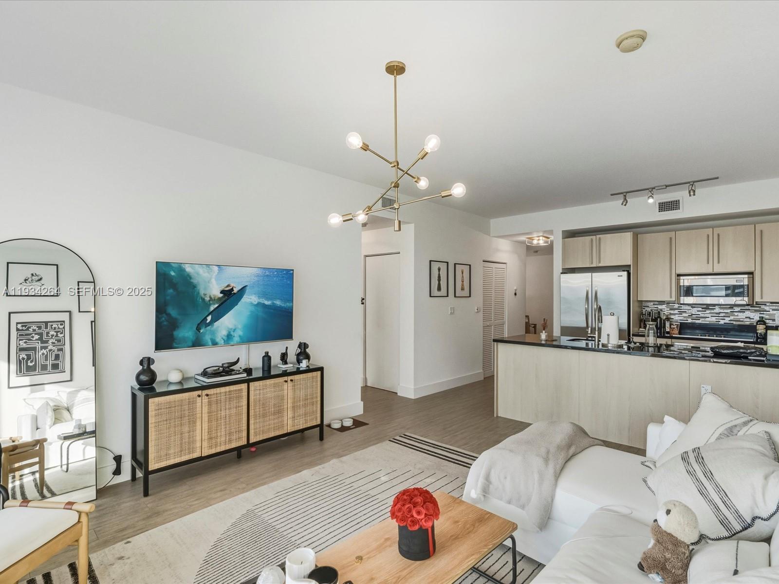 image Axis on Brickell North1