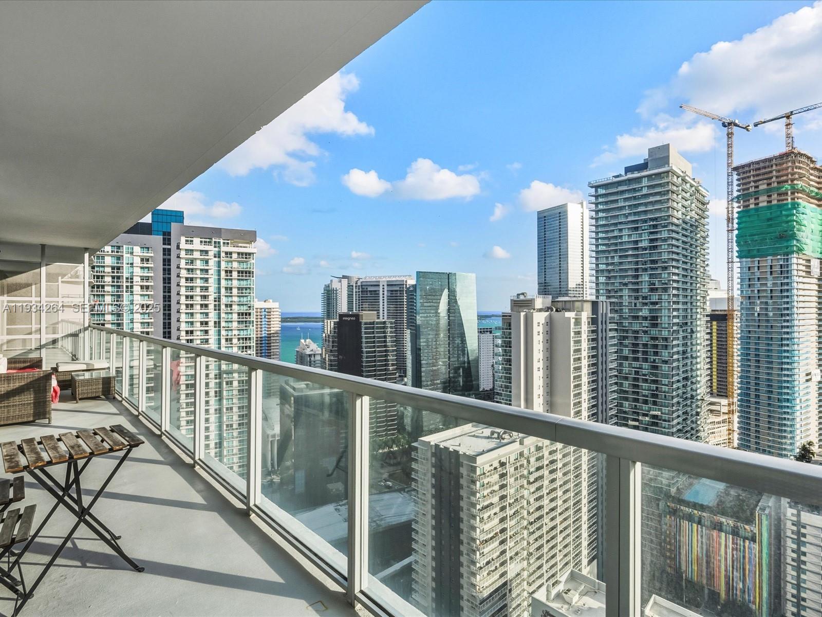 image Axis on Brickell North19