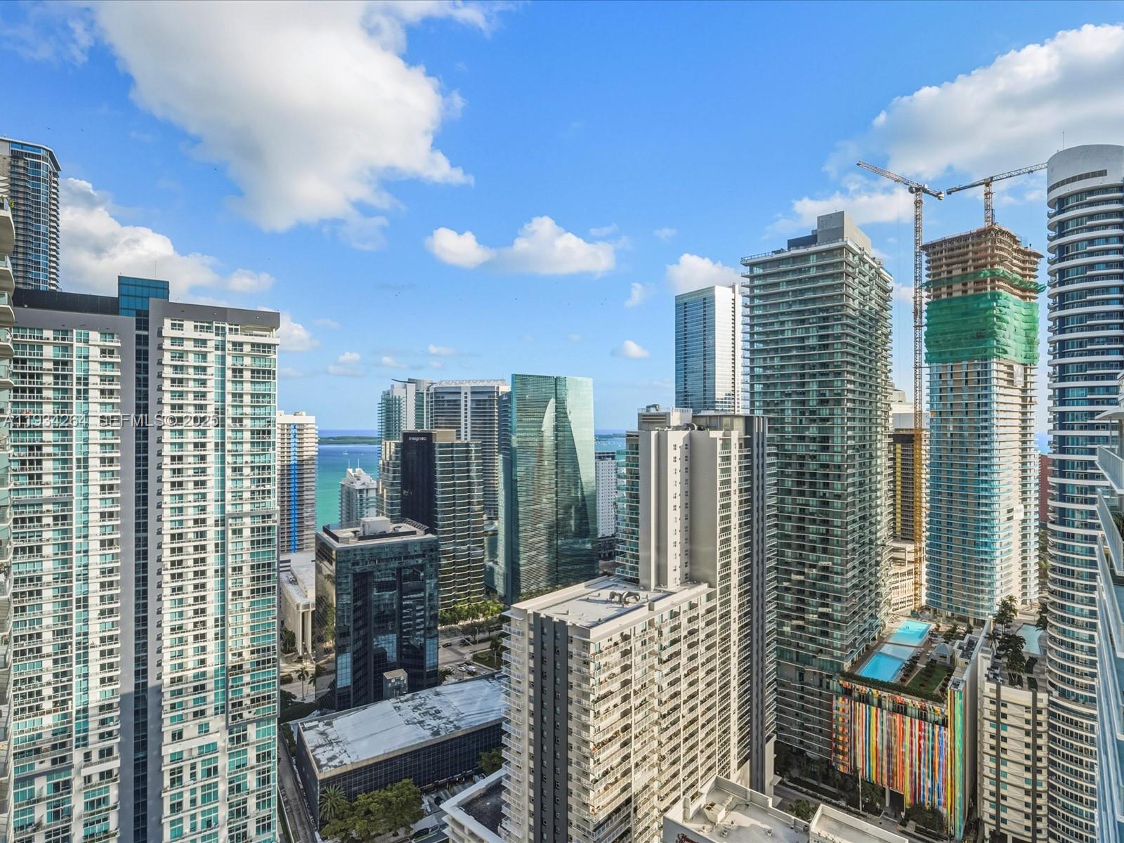 image Axis on Brickell North25