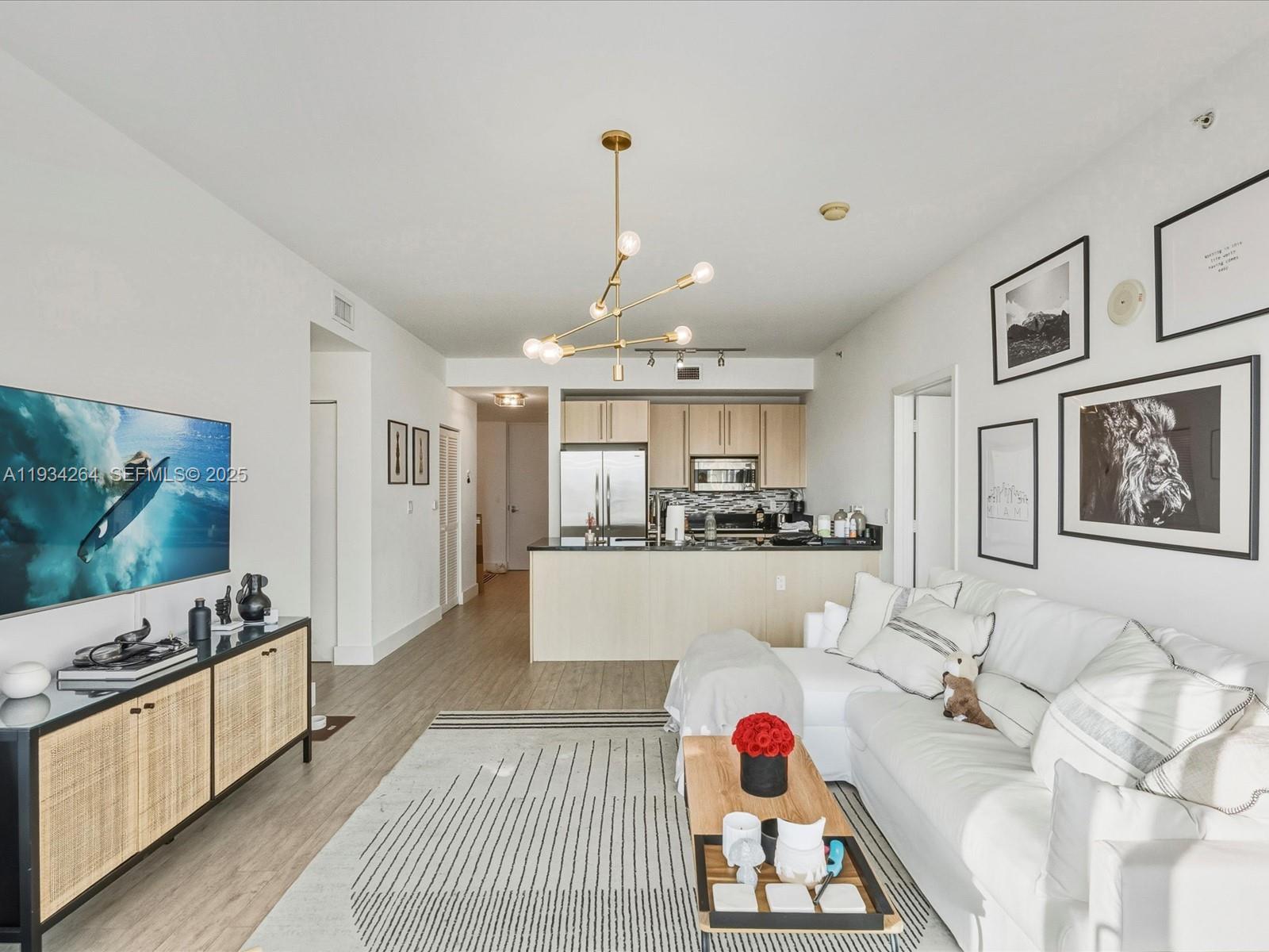 image Axis on Brickell North2