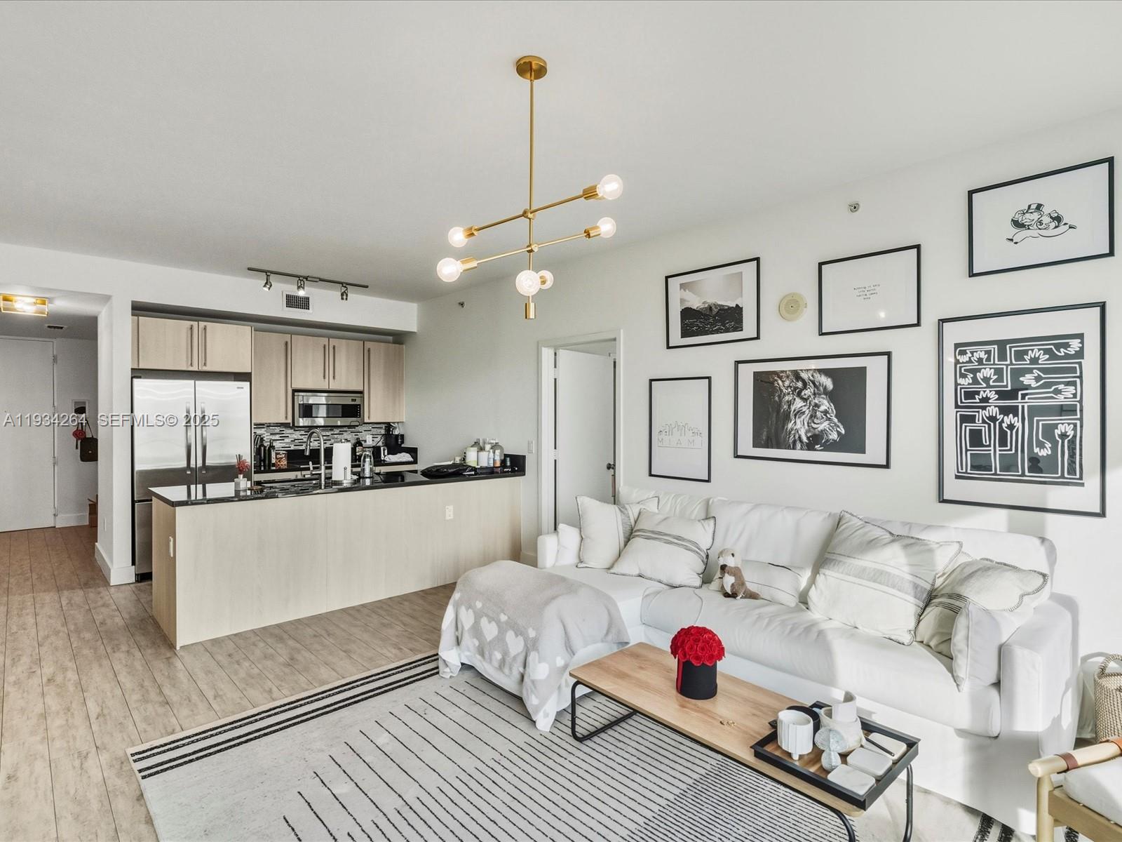 image Axis on Brickell North4