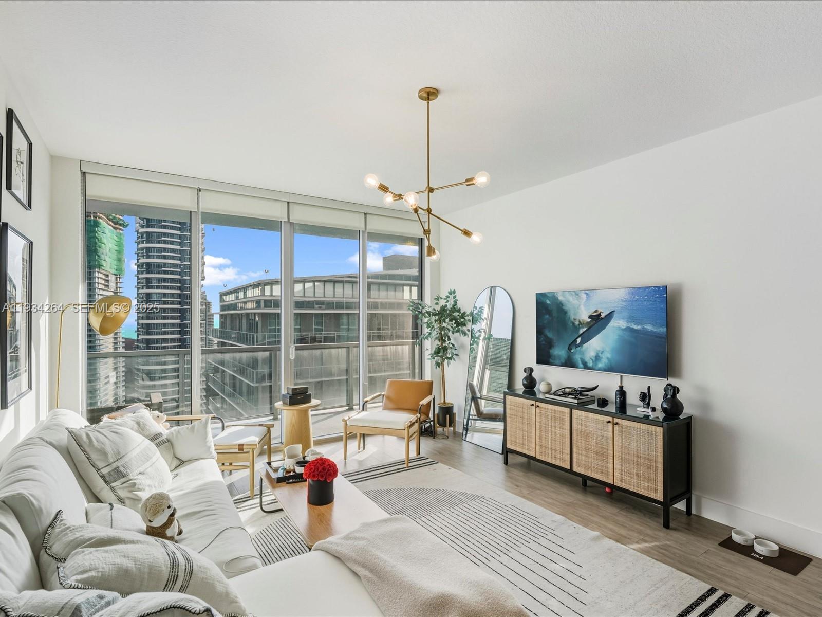 image Axis on Brickell North7