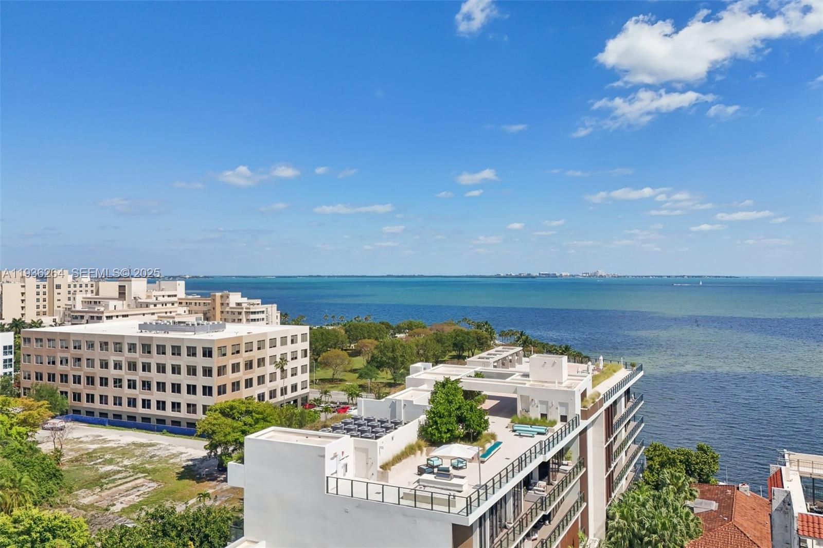 3581 E Glencoe St #309 Miami, FL 33133