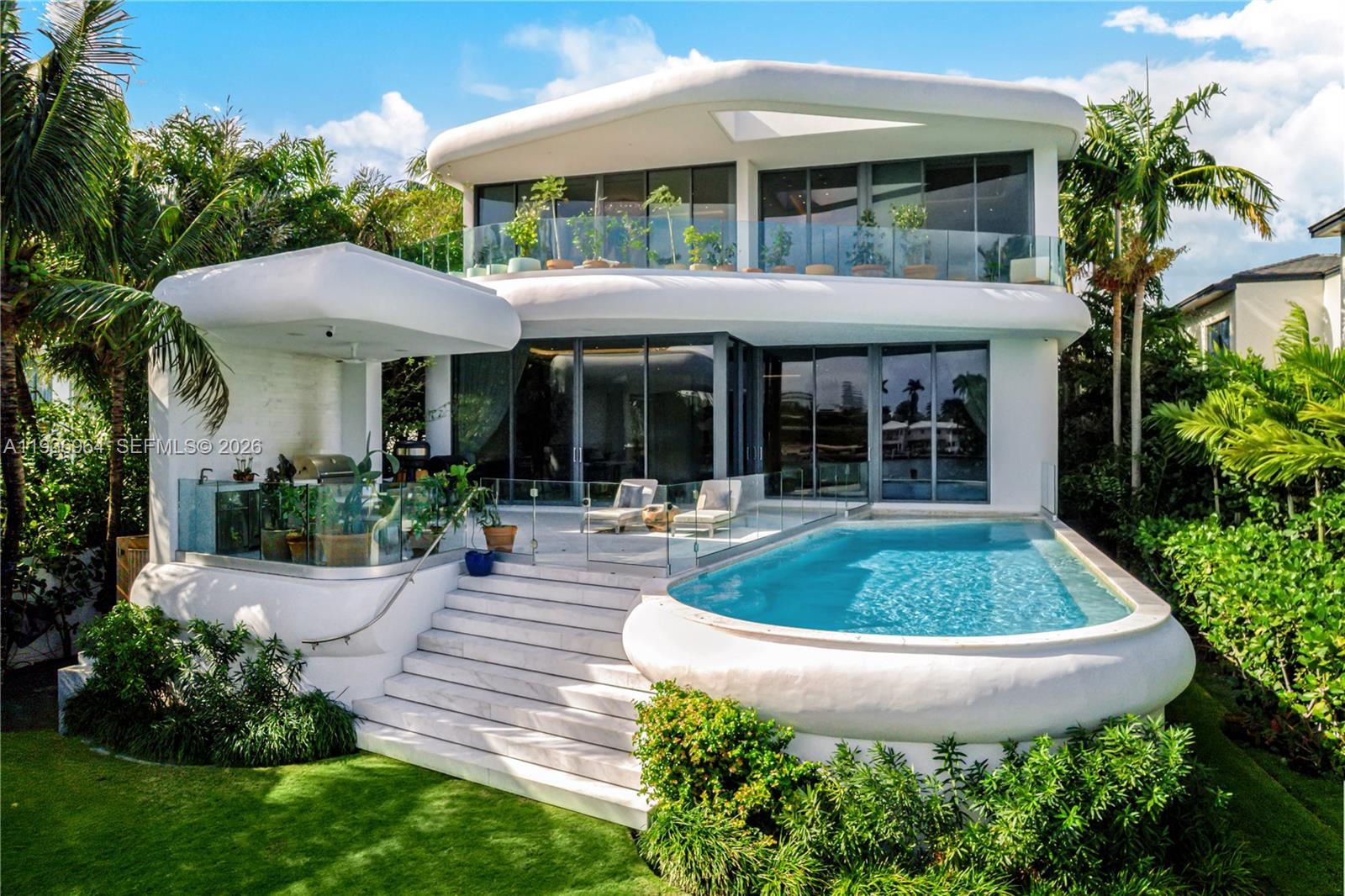 503 E Dilido Dr Miami Beach, FL 33139