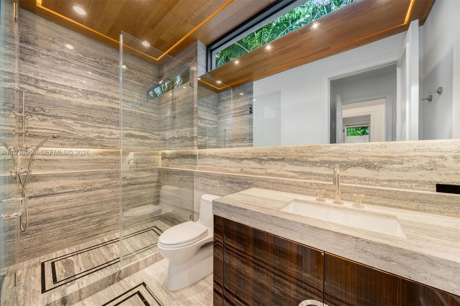 503 E Dilido Dr Miami Beach, FL 33139