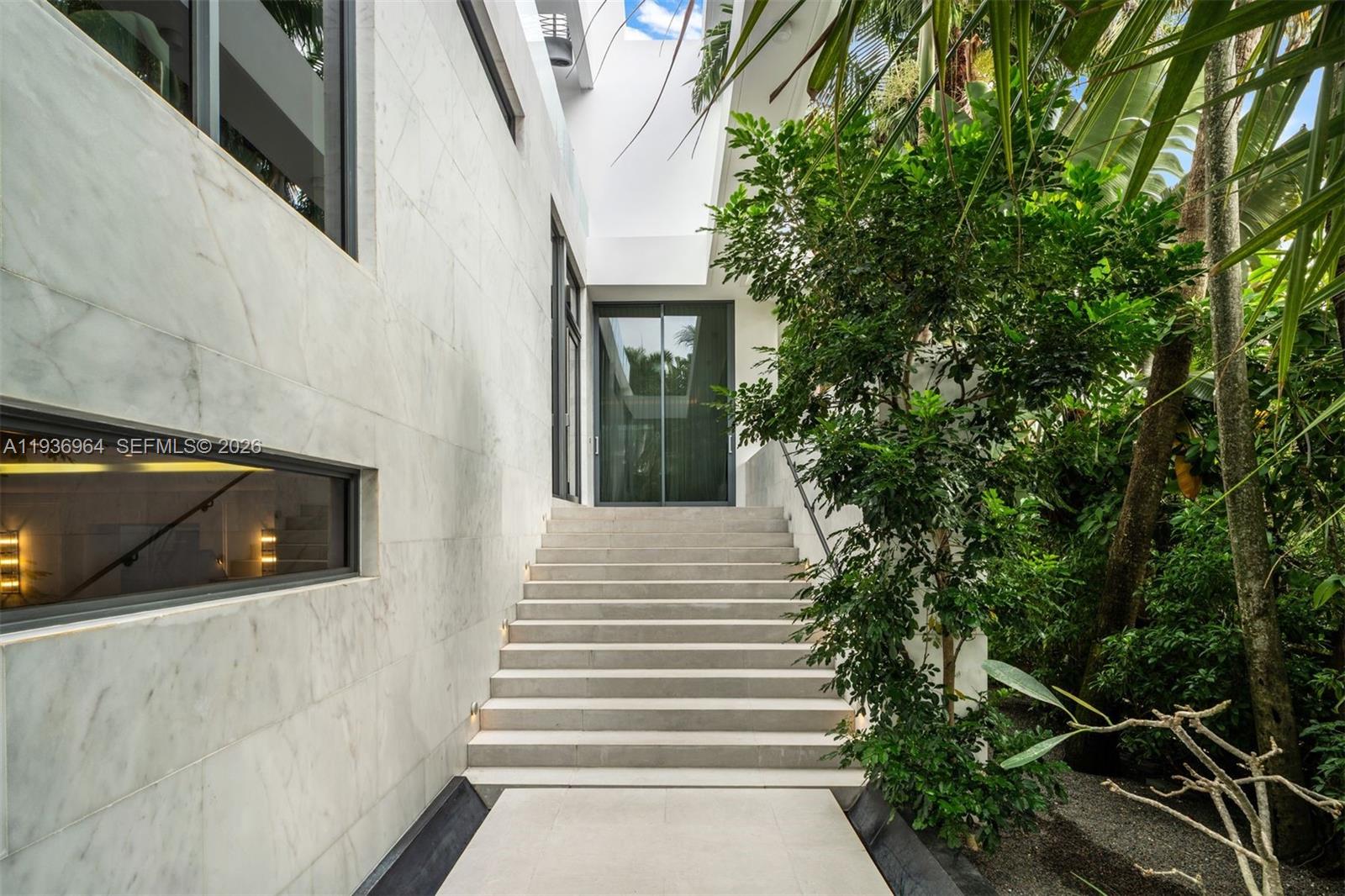 503 E Dilido Dr Miami Beach, FL 33139