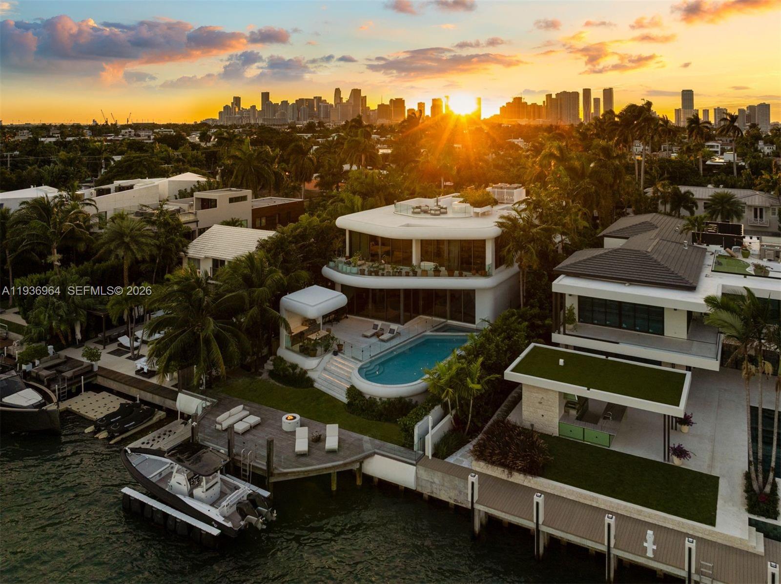 503 E Dilido Dr Miami Beach, FL 33139