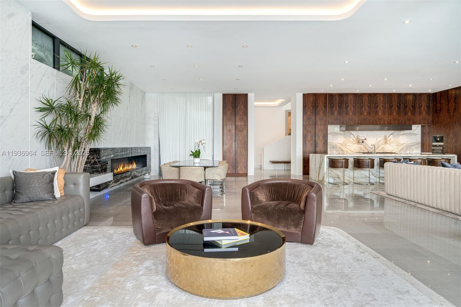 503 E Dilido Dr Miami Beach, FL 33139