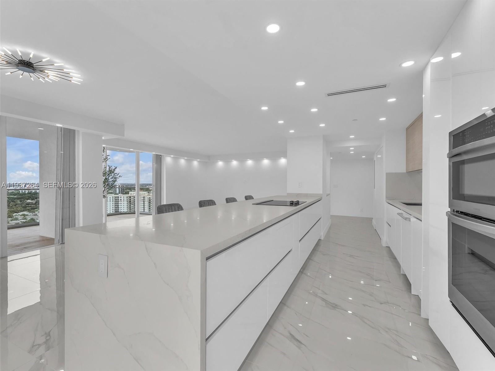 19707 Turnberry Way #25D