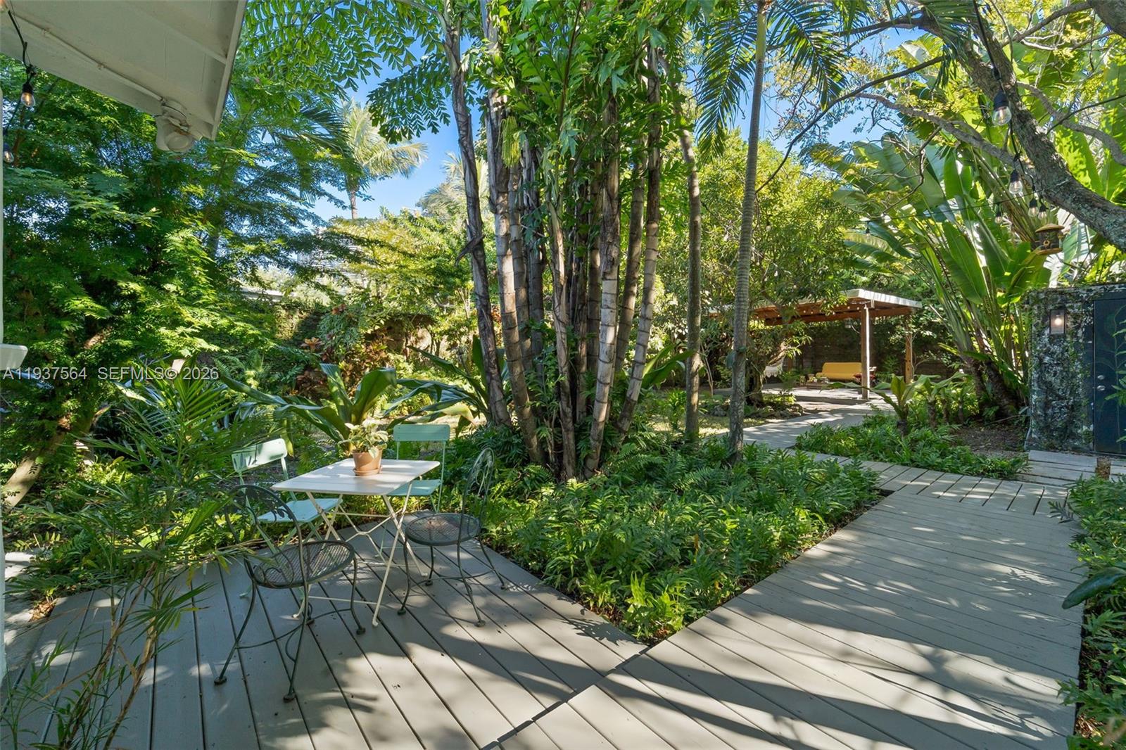 1851 SW 2nd Ct Miami, FL 33129