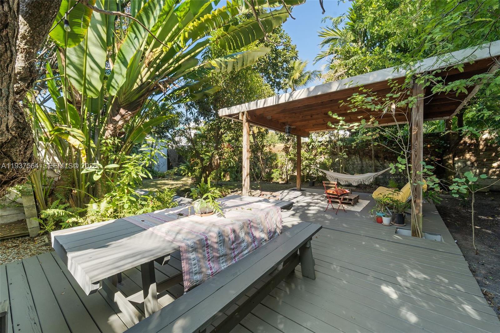 1851 SW 2nd Ct Miami, FL 33129