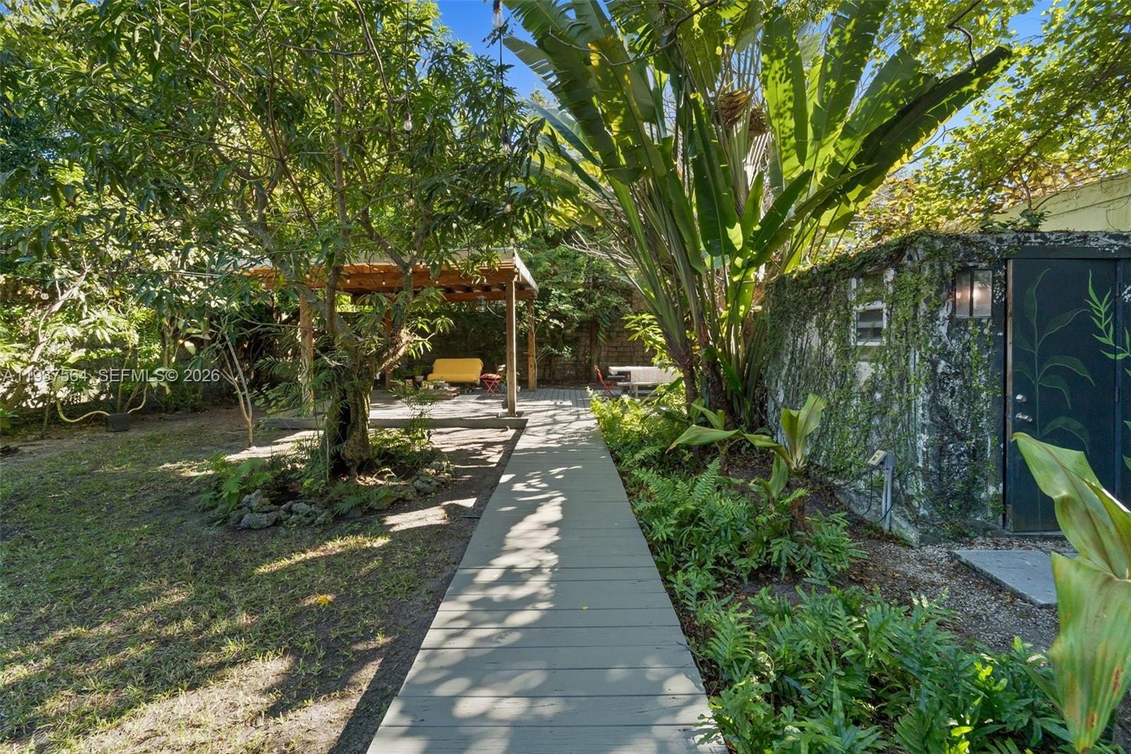 1851 SW 2nd Ct Miami, FL 33129