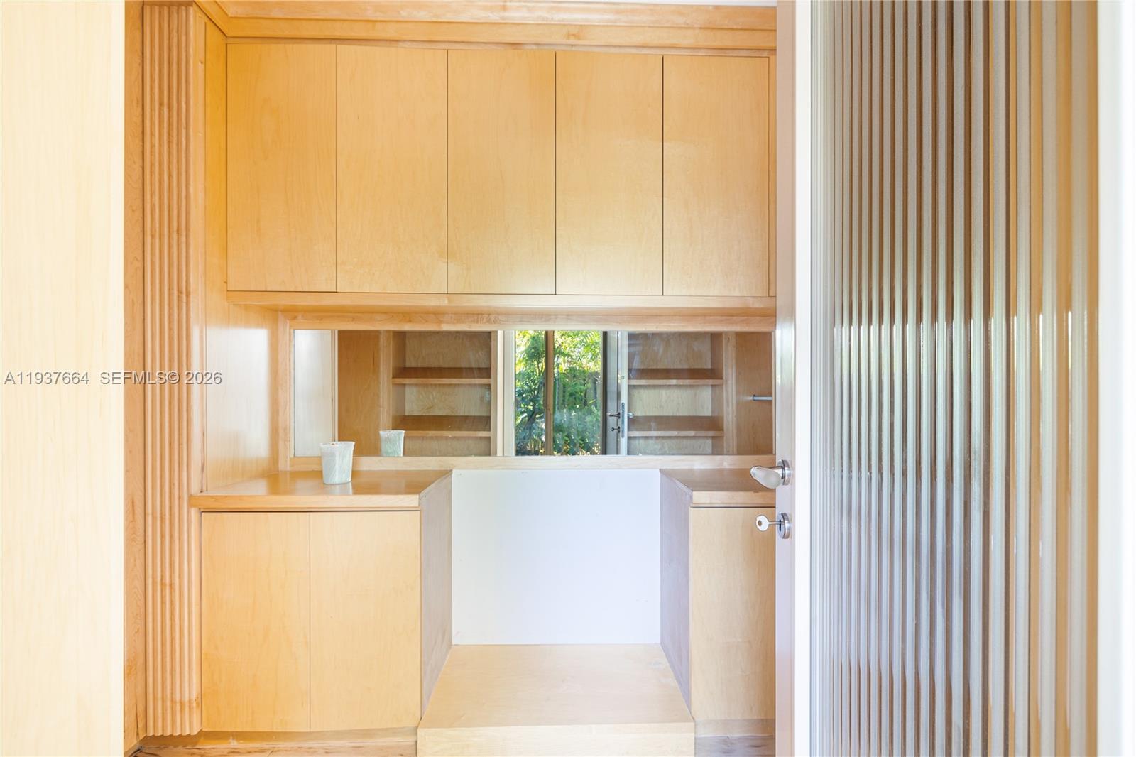 1375 N Biscayne Pt Rd Miami Beach, FL 33141