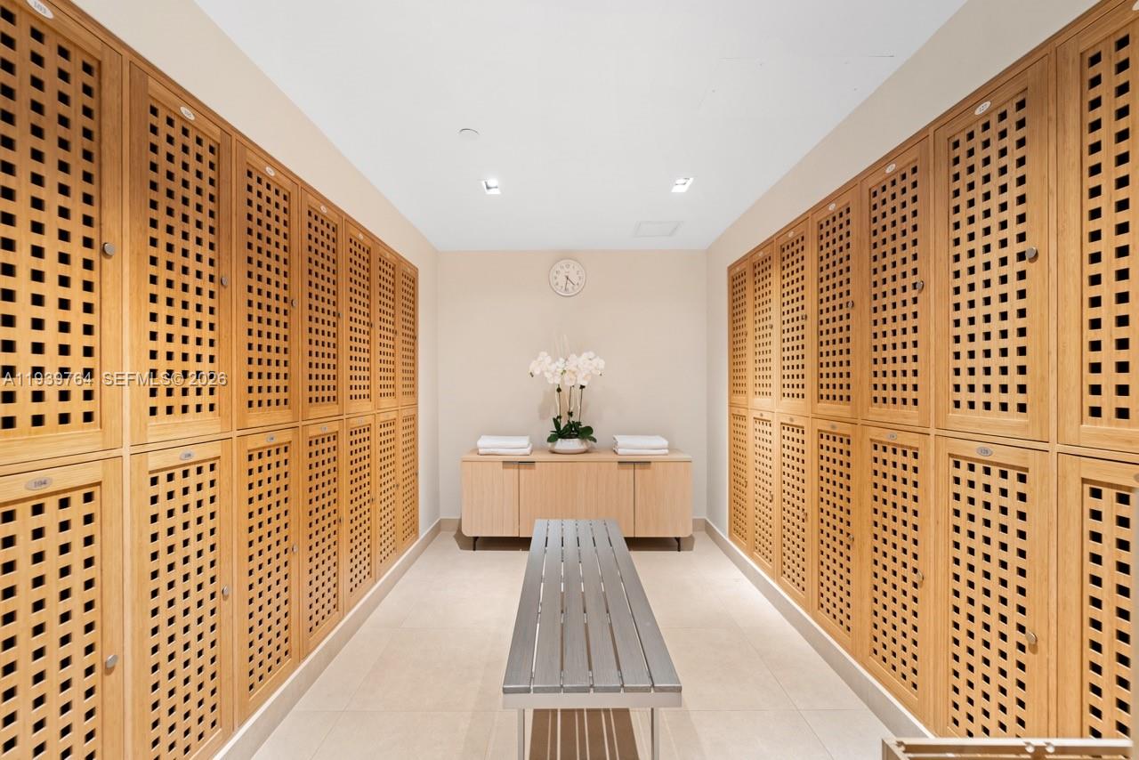 image 900 Biscayne Bay43