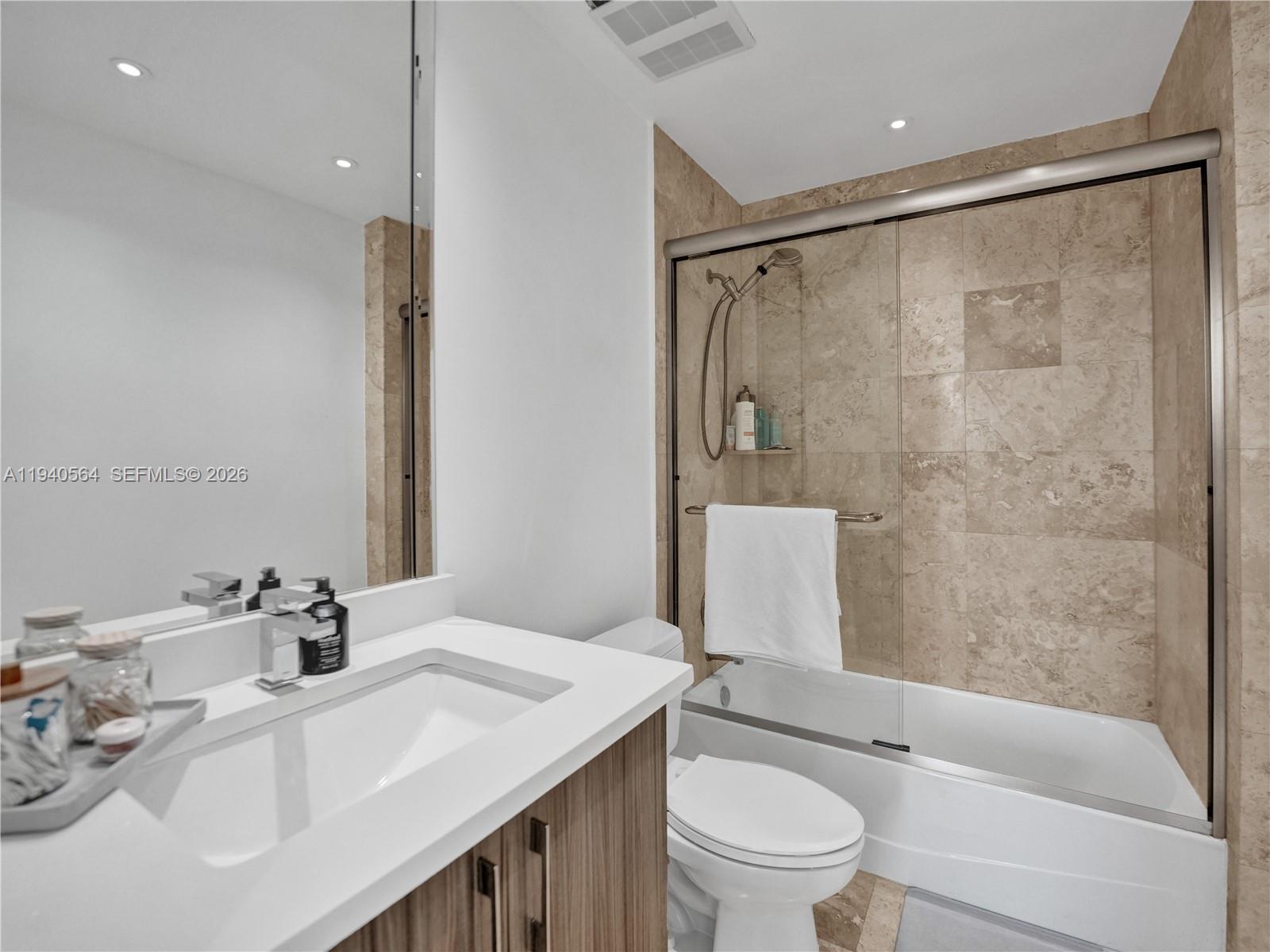 1755 E Hallandale Bch Blvd #PH04E Hallandale Beach, FL 33009