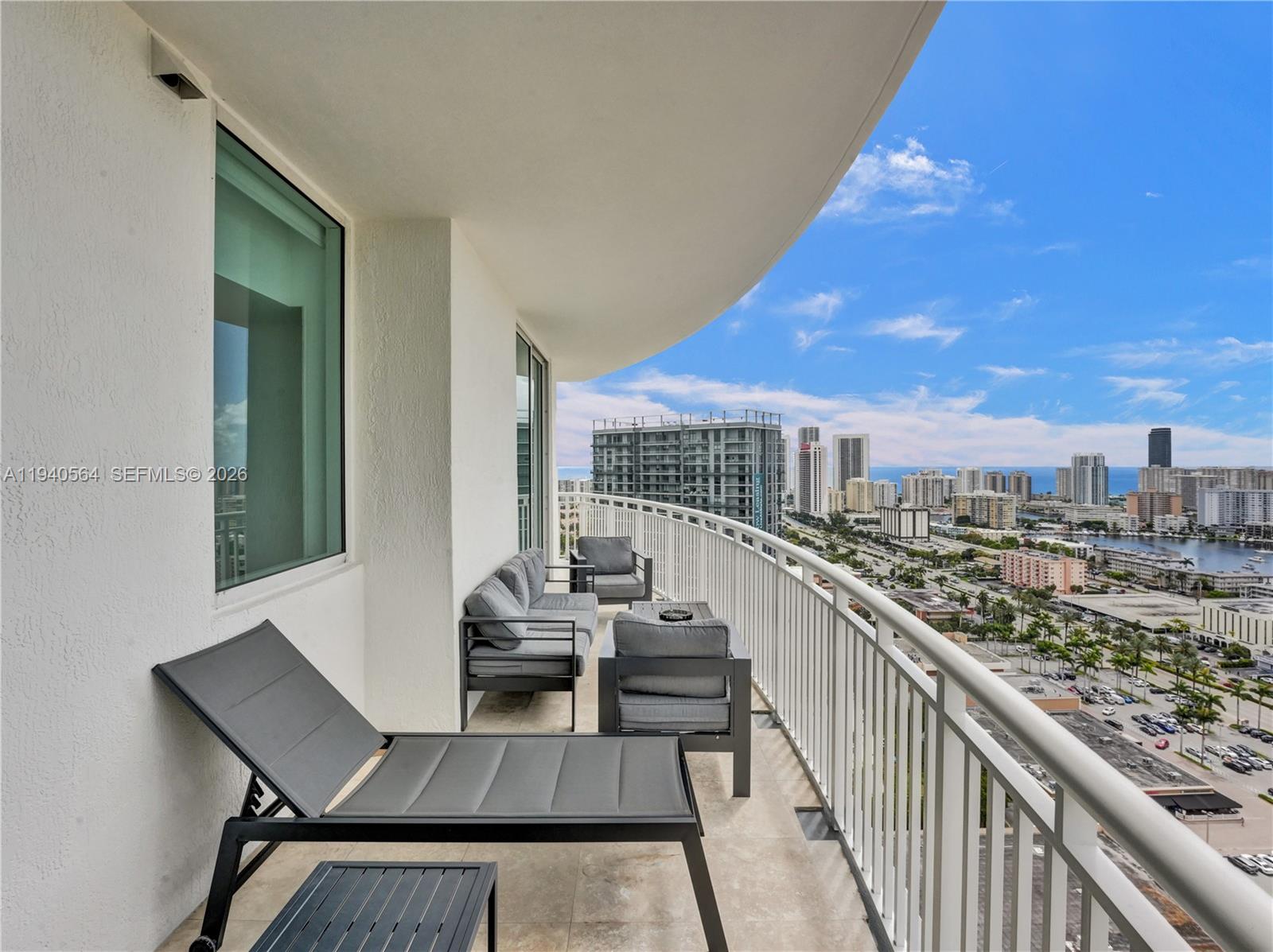 1755 E Hallandale Bch Blvd #PH04E Hallandale Beach, FL 33009