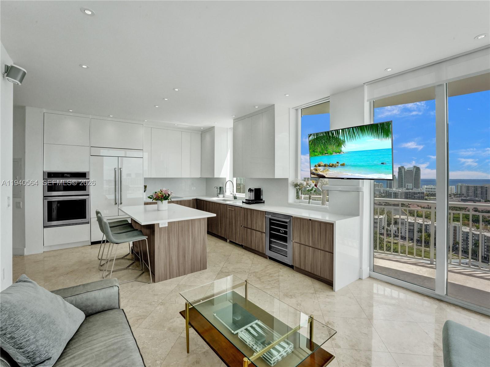 1755 E Hallandale Bch Blvd #PH04E Hallandale Beach, FL 33009