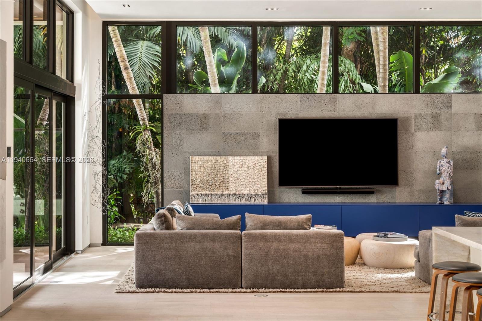 4780 SW 86th Ter Miami, FL 33143