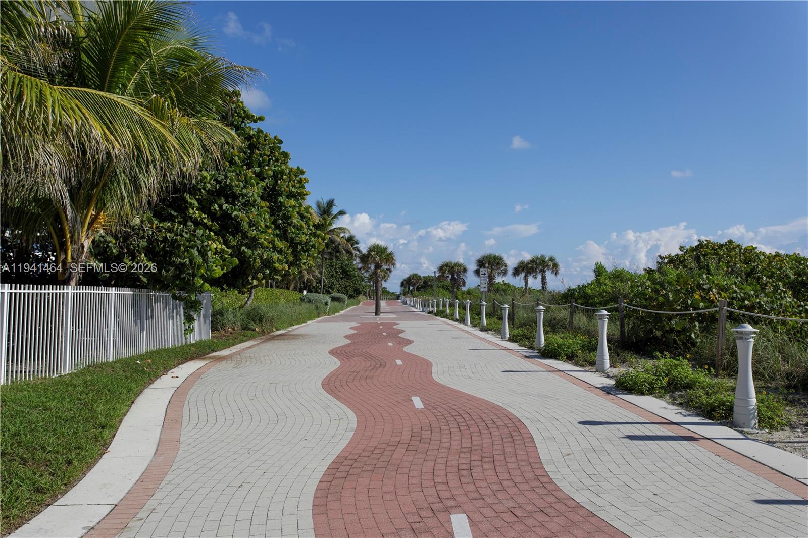 5001 Collins Ave #14C Miami Beach, FL 33140