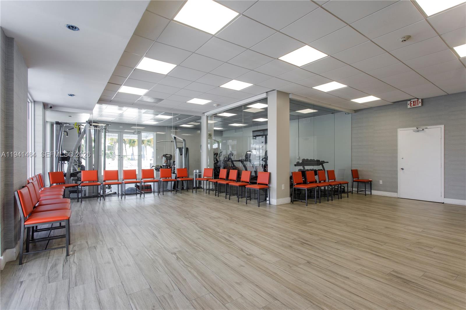 5001 Collins Ave #14C Miami Beach, FL 33140