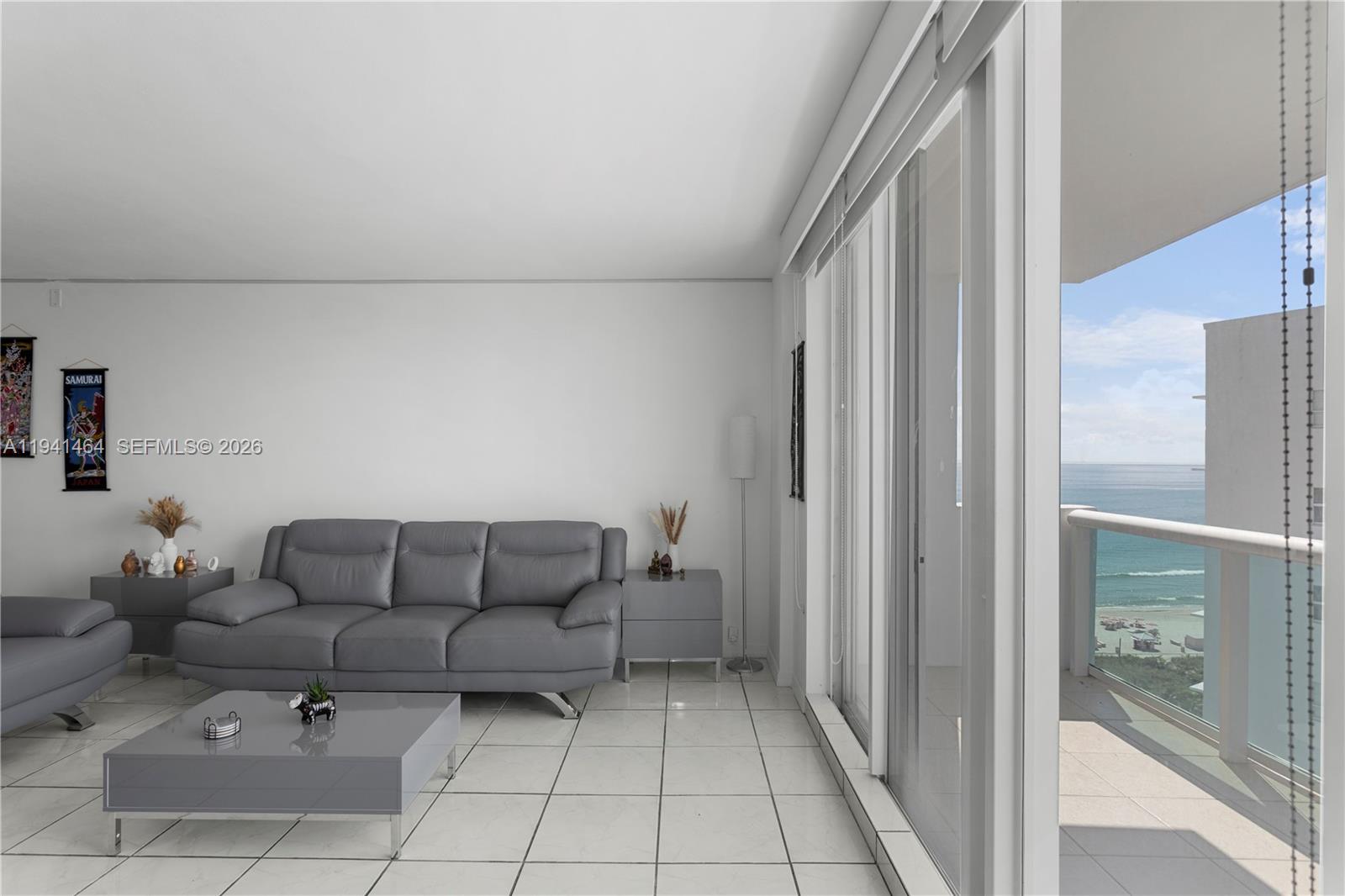 5001 Collins Ave #14C Miami Beach, FL 33140