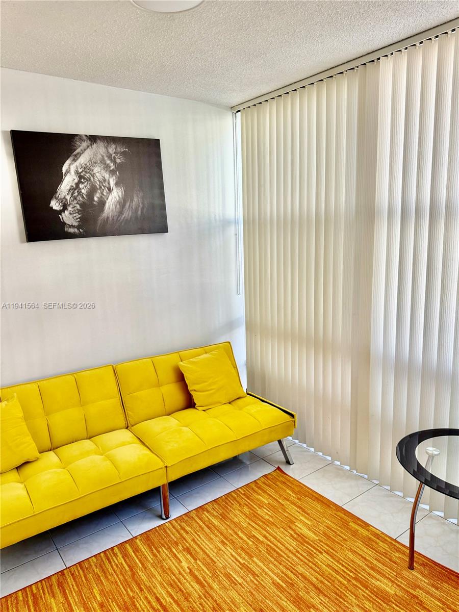 210 172nd St #129 Sunny Isles Beach, FL 33160