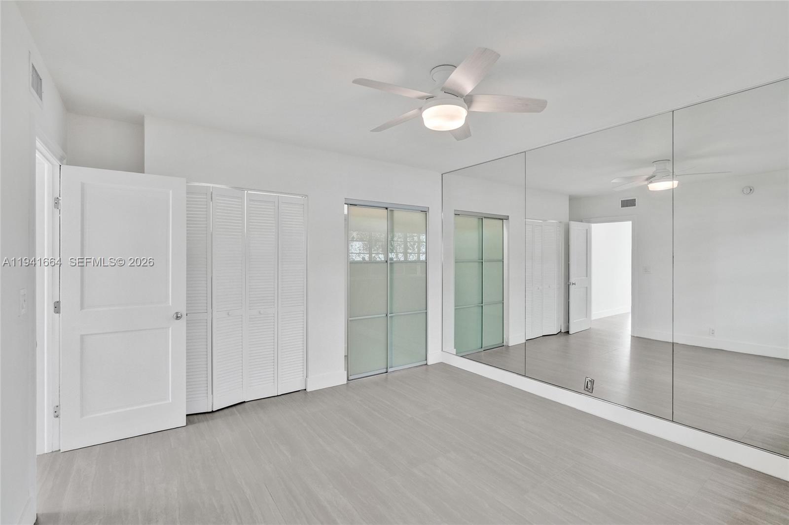 350 S Shore Dr #5 Miami Beach, FL 33141