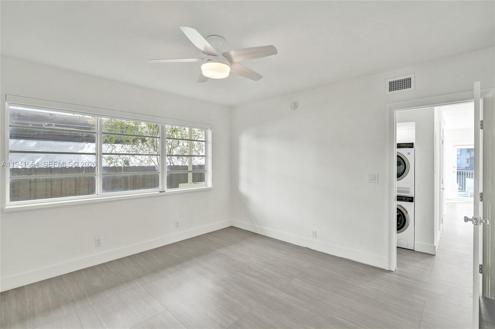 350 S Shore Dr #5 Miami Beach, FL 33141
