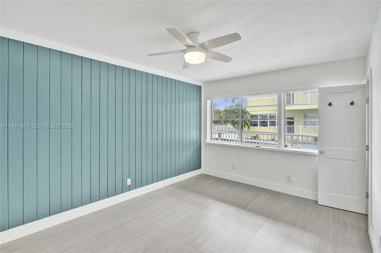 350 S Shore Dr #5 Miami Beach, FL 33141