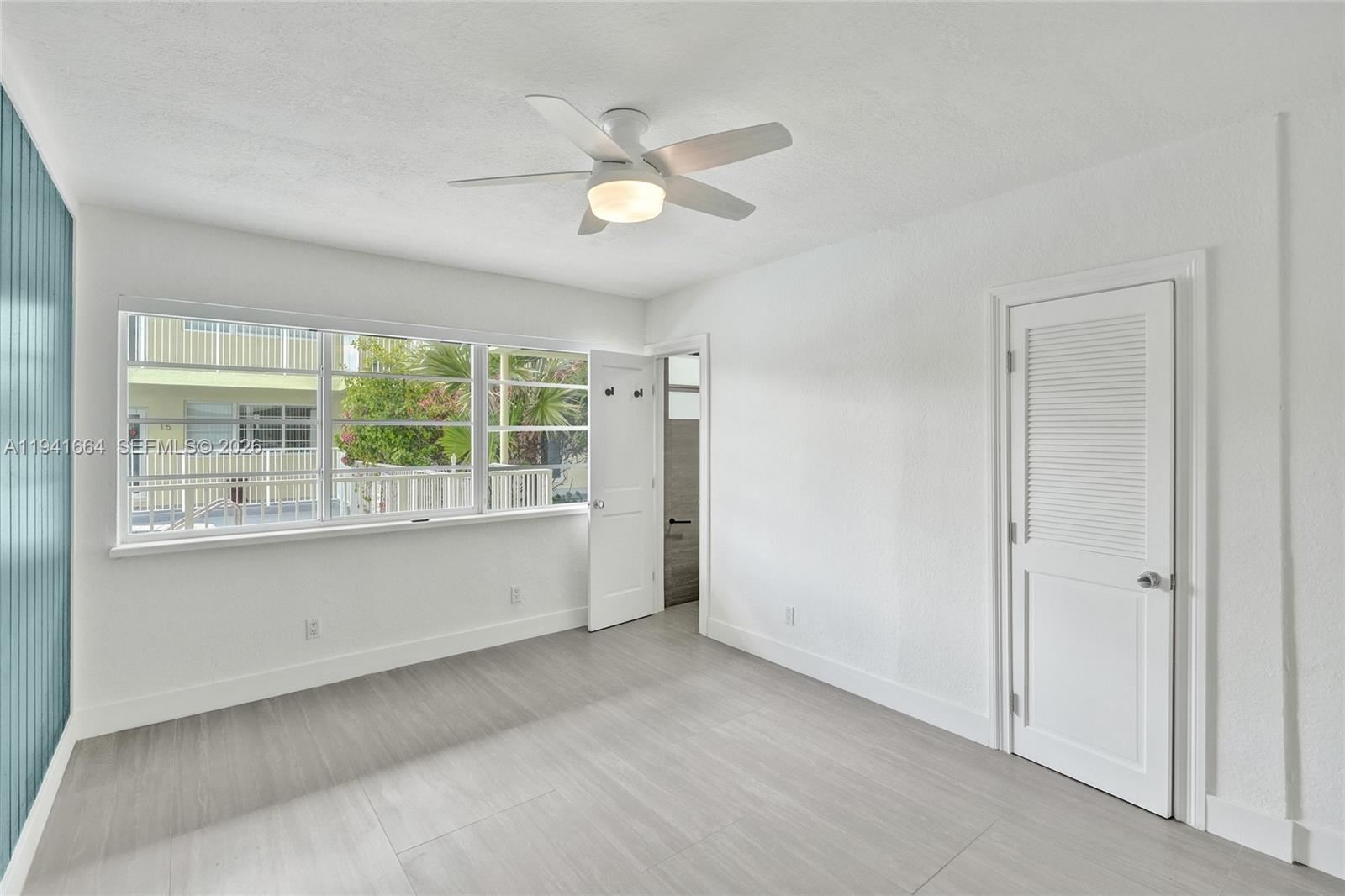 350 S Shore Dr #5 Miami Beach, FL 33141