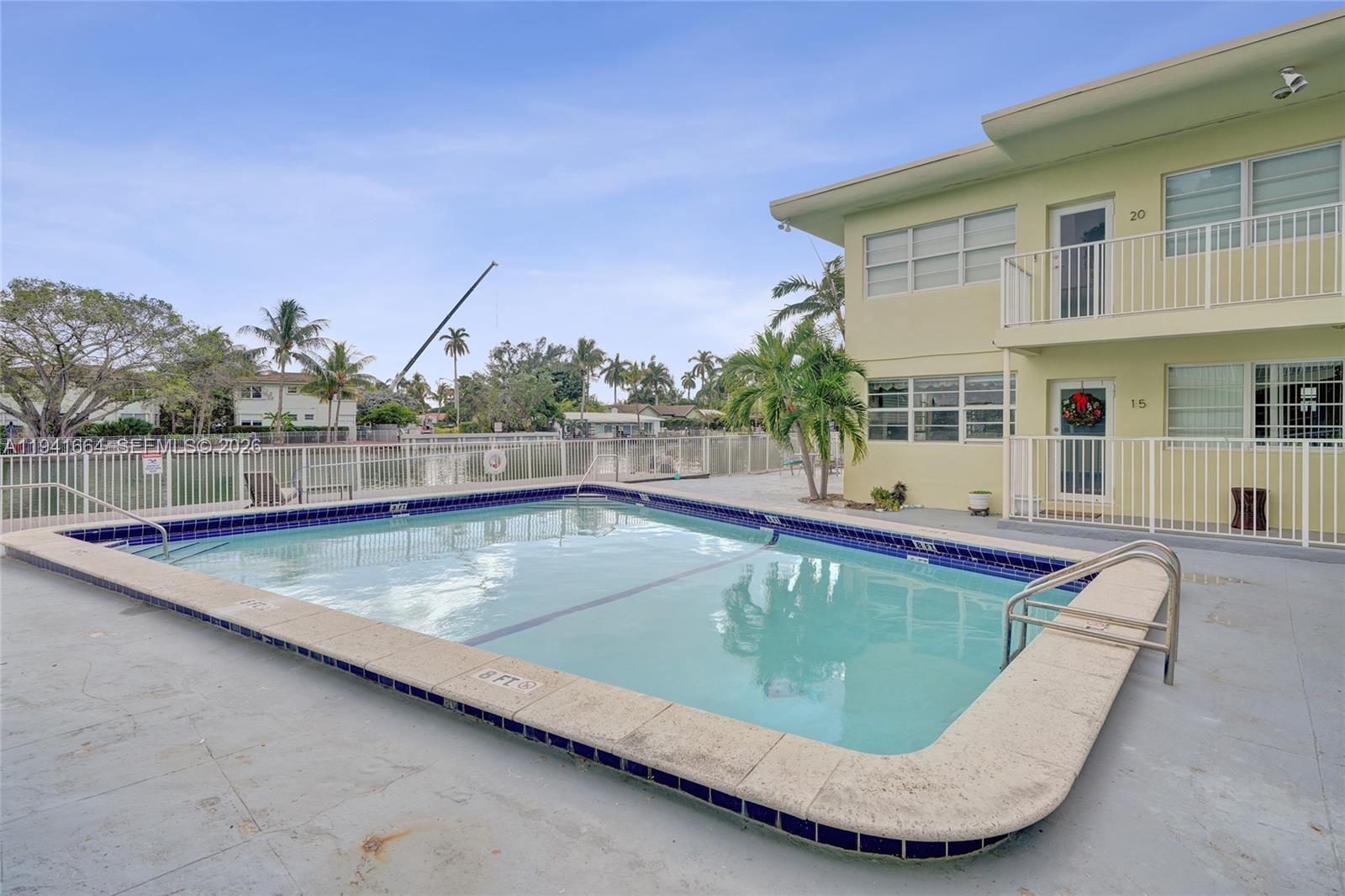 350 S Shore Dr #5 Miami Beach, FL 33141