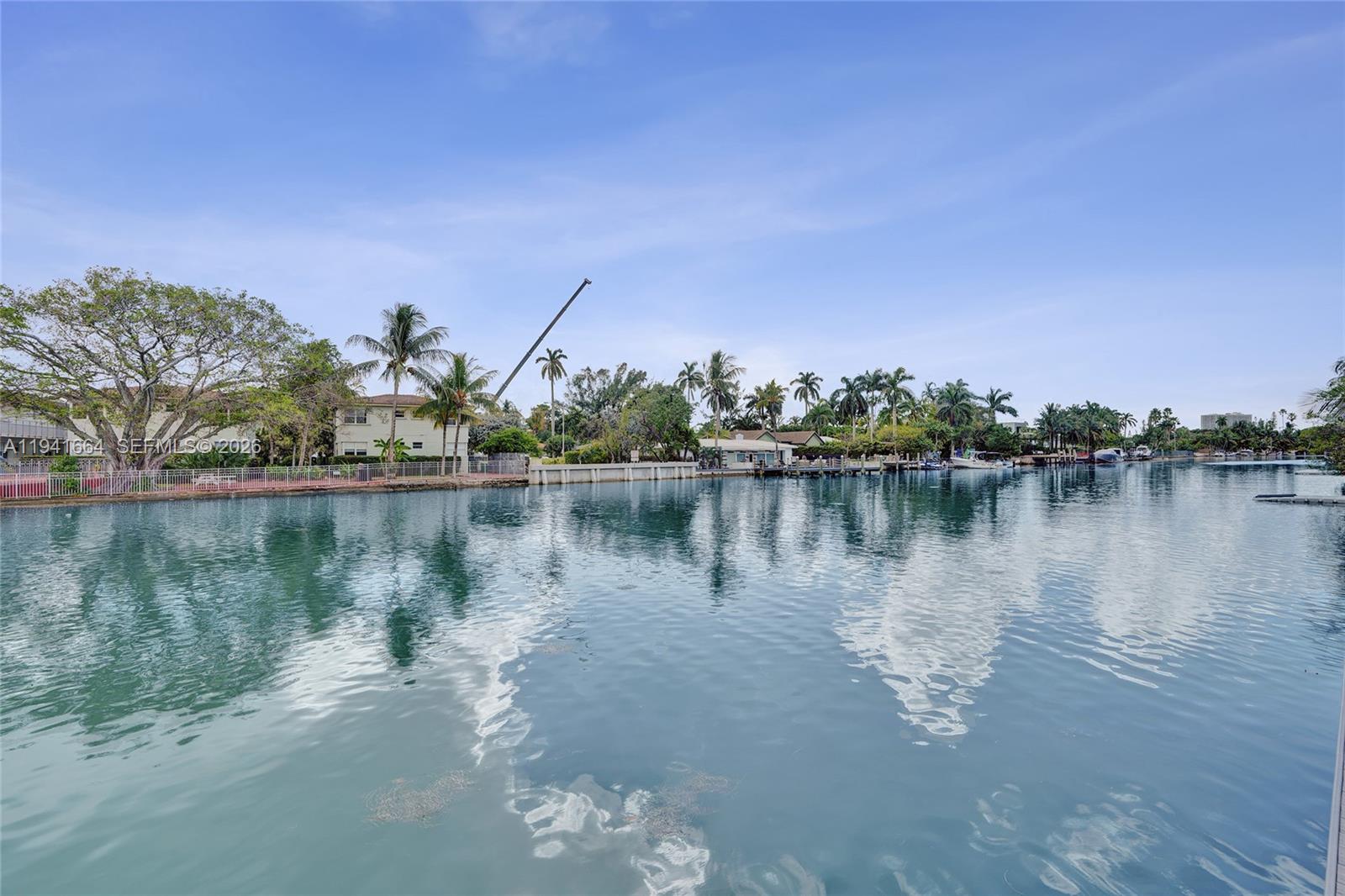 350 S Shore Dr #5 Miami Beach, FL 33141