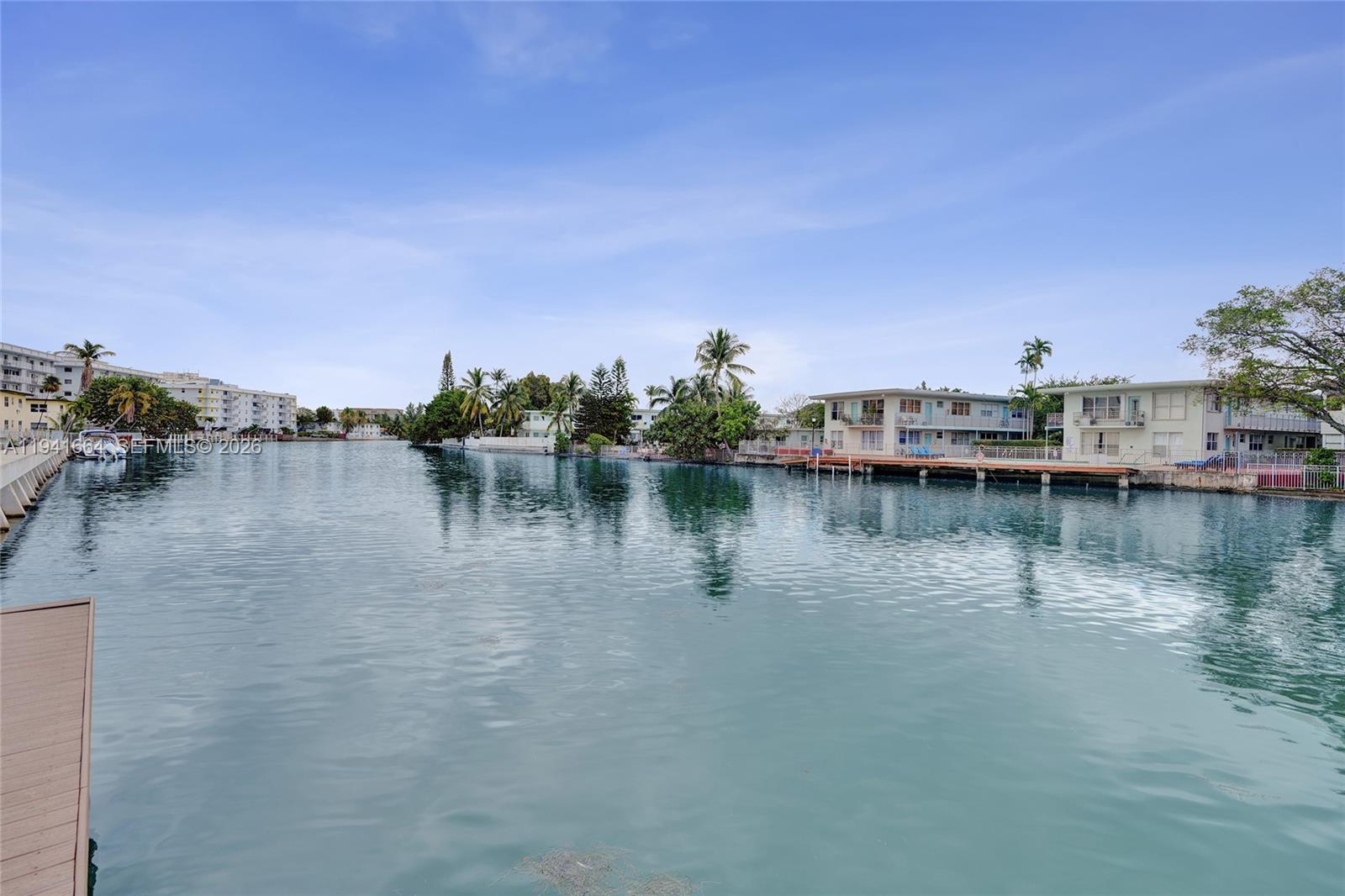 350 S Shore Dr #5 Miami Beach, FL 33141