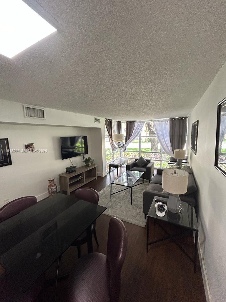 210 172nd St #133 Sunny Isles Beach, FL 33160