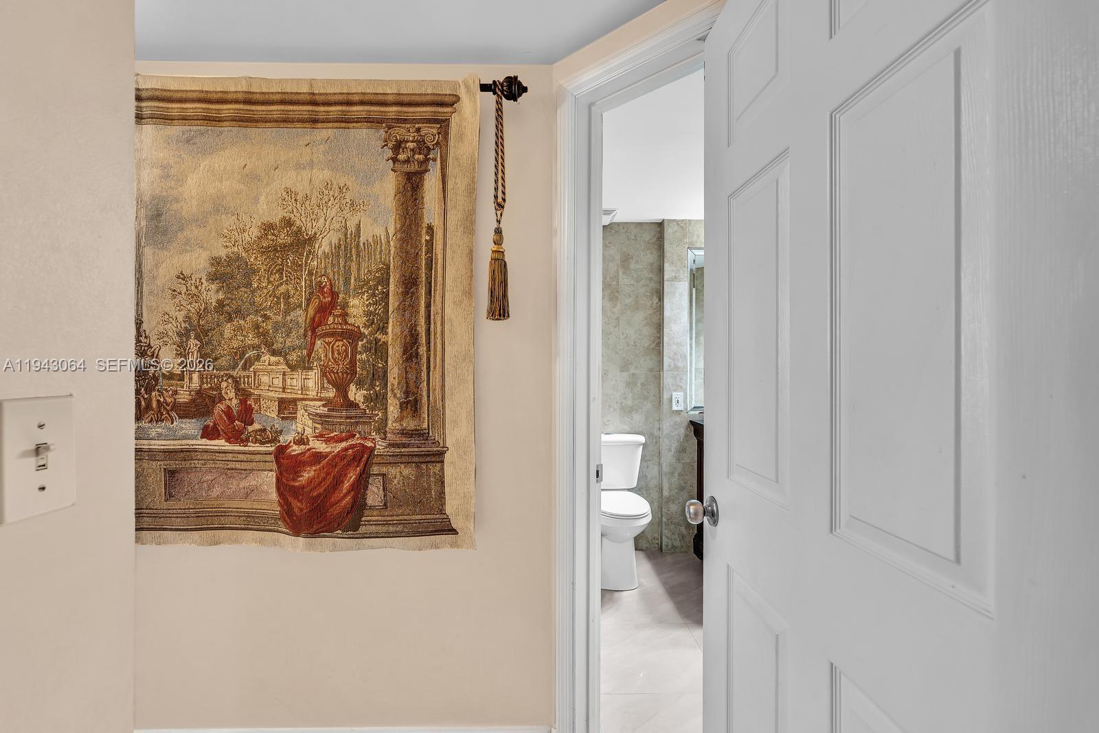 image Porto Bellagio Condo25