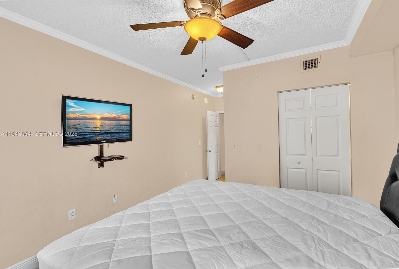 image Porto Bellagio Condo38