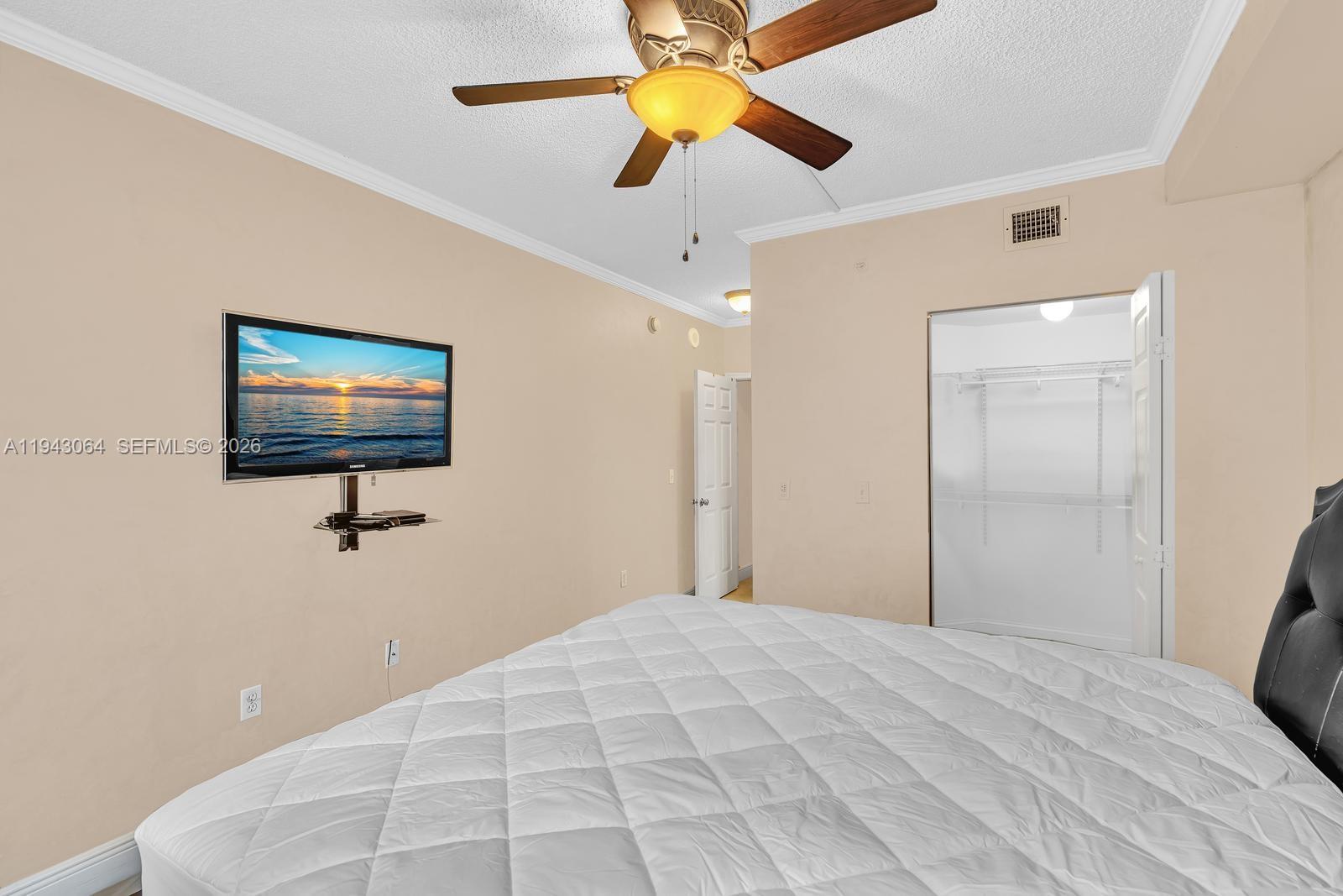 image Porto Bellagio Condo39