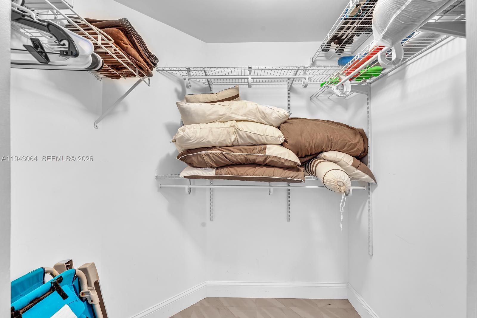 image Porto Bellagio Condo41