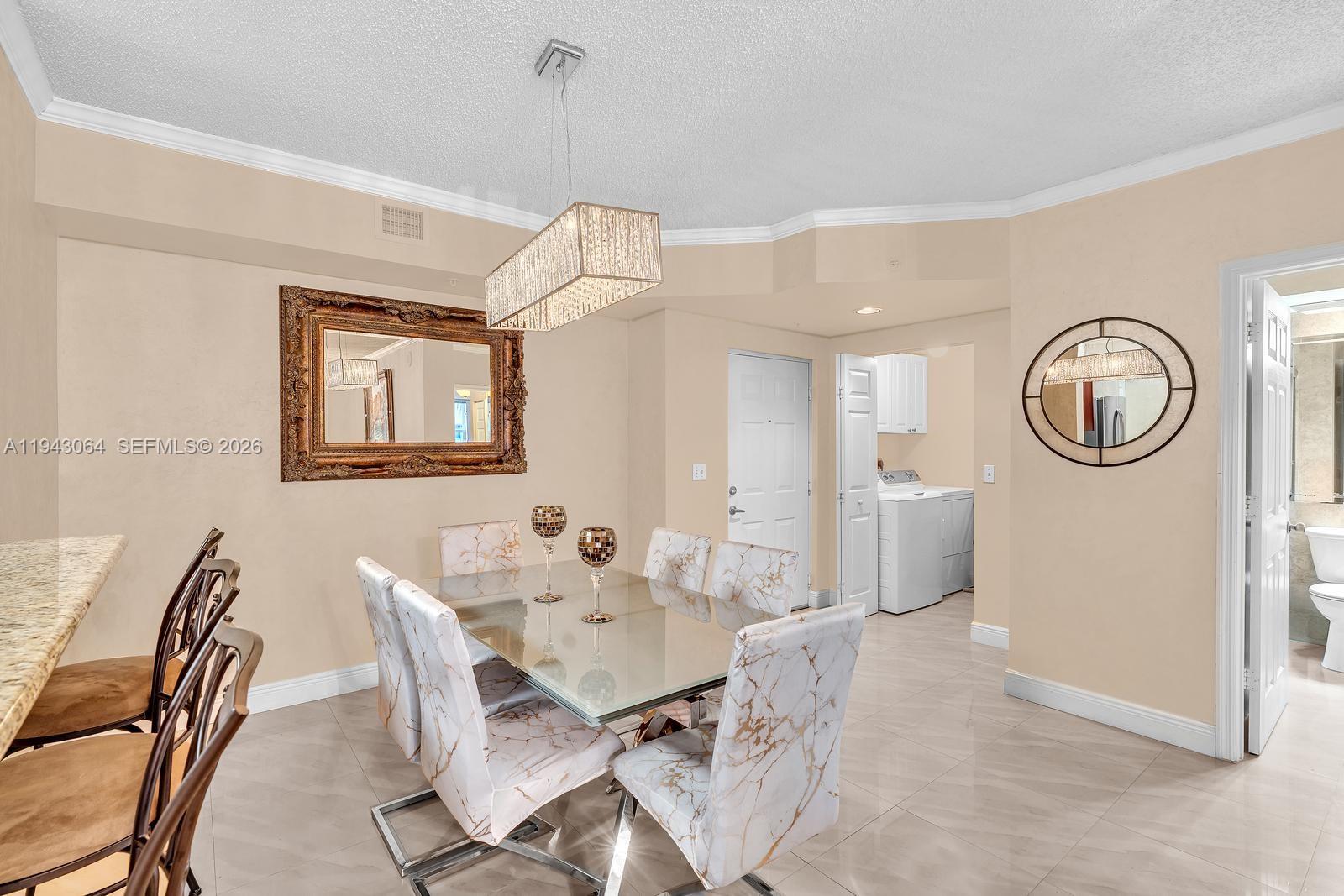 image Porto Bellagio Condo7