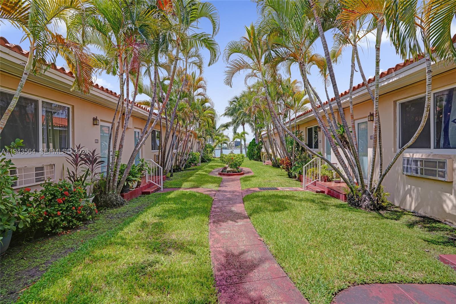 2160 Bay Dr #1-2 Miami Beach, FL 33141