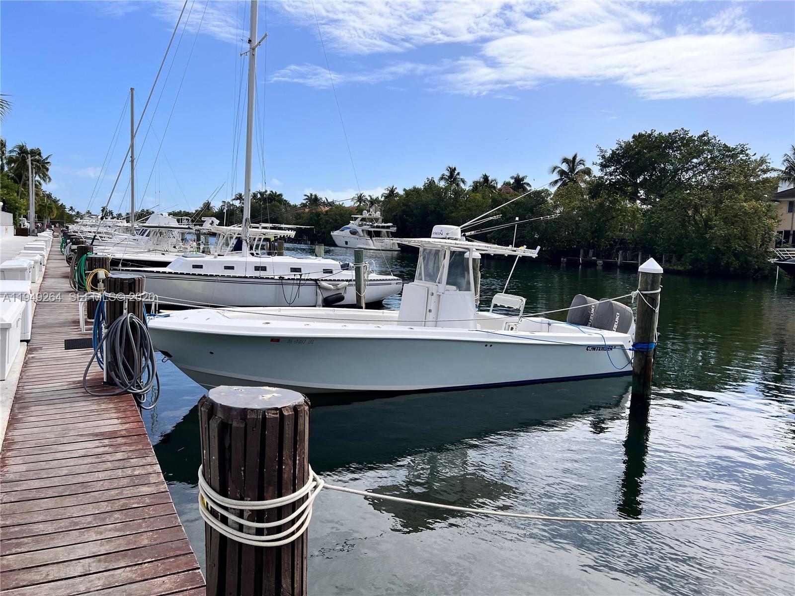 100 Edgewater Dr #140