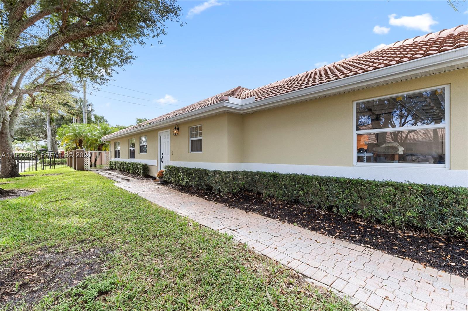 5561 Grande Palm Cir Delray Beach, FL 33484