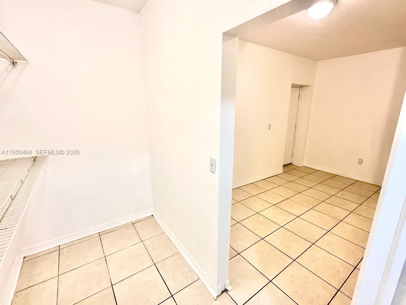 1021 NW 3rd St #307 Miami, FL 33128