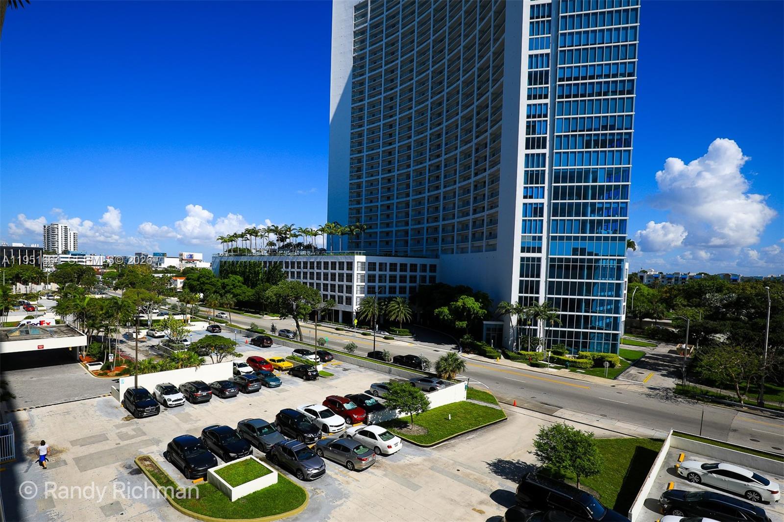 image Charter Club10