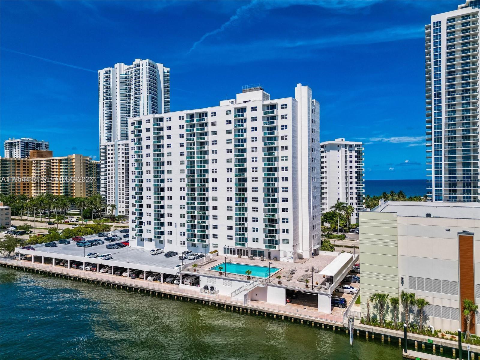 3000 S Ocean Dr #116