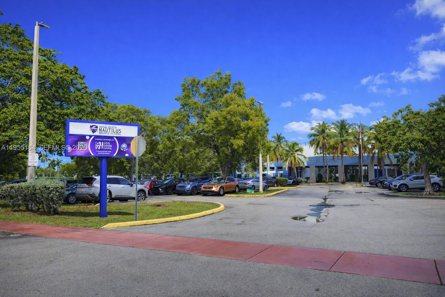 4141 Nautilus Dr #6J Miami Beach, FL 33140